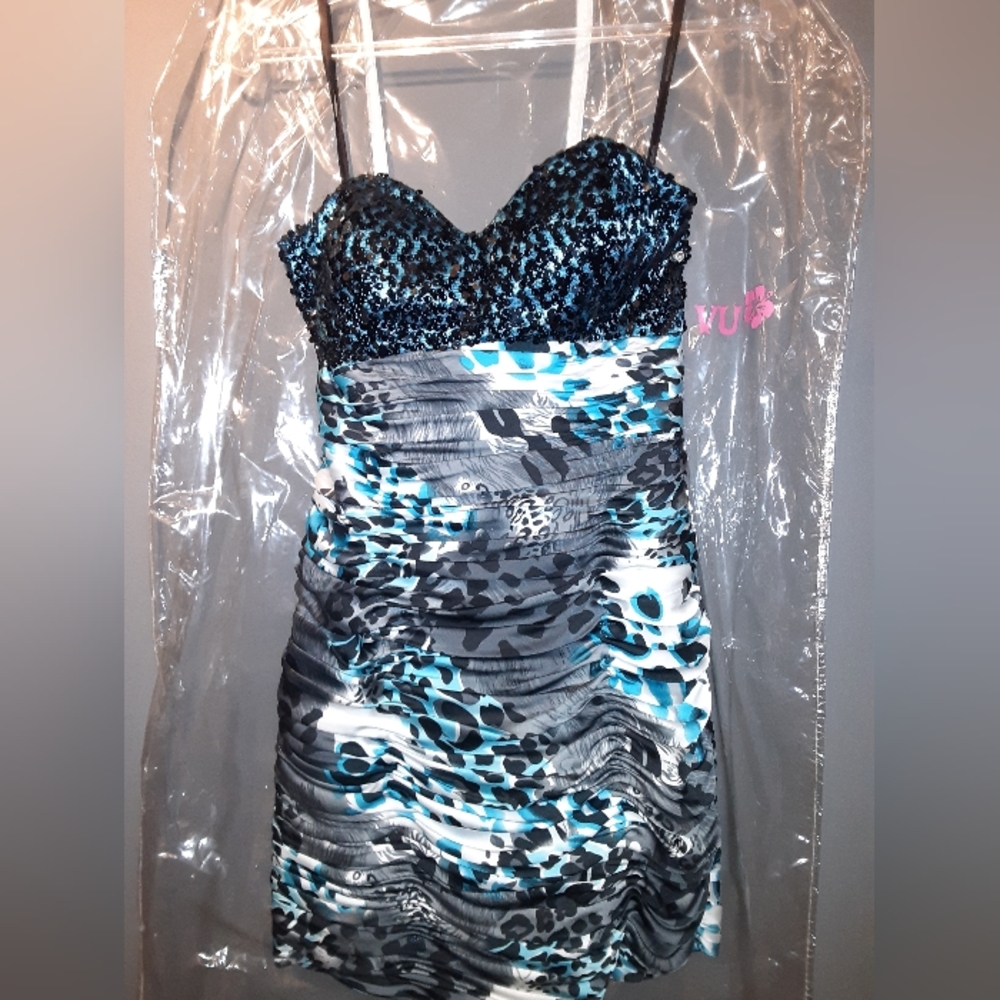 Primavera hoco dress